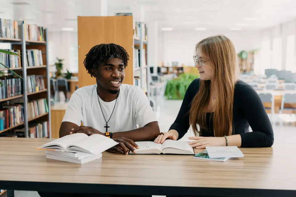 Universidad Técnica Estatal de Omsk