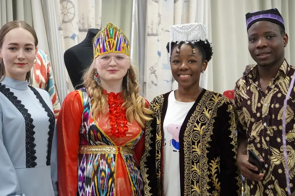 उत्तरी (आर्कटिक) संघीय विश्वविद्यालय एम. वी. लोमोनोसोव के नाम पर