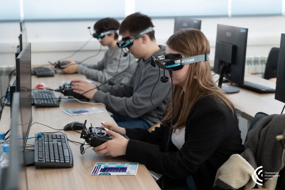 دانشگاه دولتی سیستم های کنترل و الکترونیک رادیویی تومسک